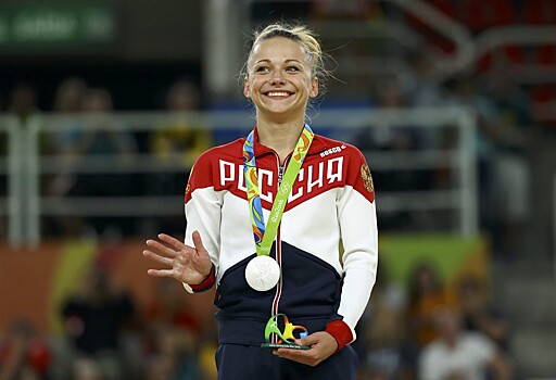 Стала известна причина отъезда гимнастки Пасеки из России