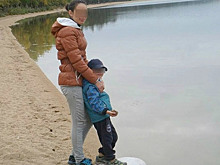 Ребенка с вросшей в колени гречкой отдали матери