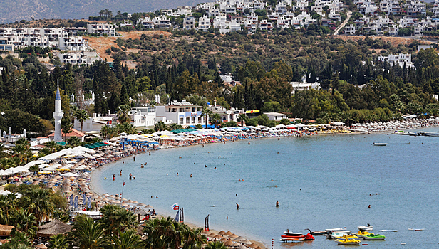 Глава Союза отельеров Средиземноморья: турецкие отели сохраняют "all inclusive"