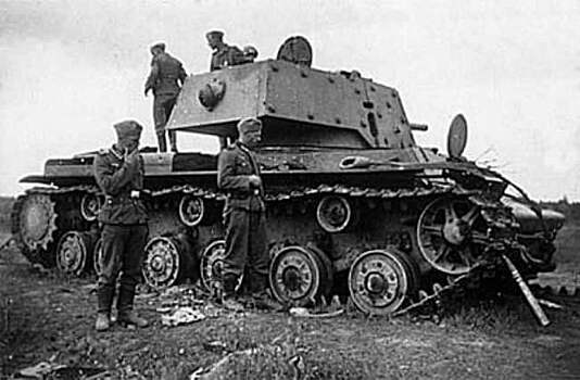 «Танк призрак против Гитлера»: как один КВ-1 сражался с дивизией вермахта