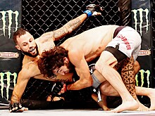 Самый яркий российский боец снова зажег в UFC. Он победил невероятно редким приемом и порвал толпу