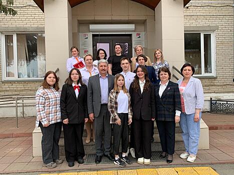 Юрий Кузьменков встретился с кандидатами на пост юного главы из Еткульского района