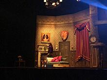 Филипп Киркоров сломал декорации популярного спектакля