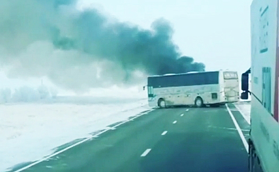 В Казахстане 52 человека сгорели в автобусе