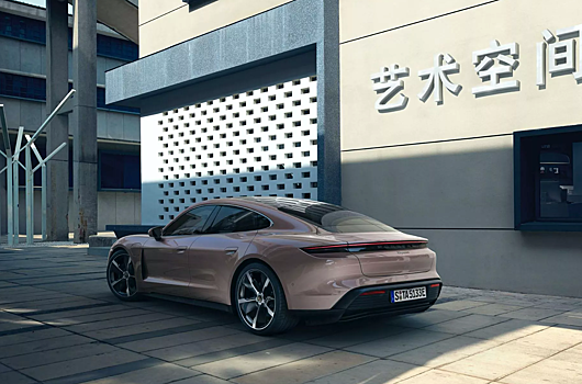 Porsche избавляется от автосалонов в Китае