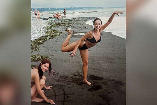 Певица Ольга Орлова опубликовала архивное фото с Жанной Фриске