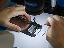 Американцев призвали учиться ремонтировать свои смартфоны