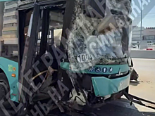 В Казани произошло серьезное ДТП с участием троллейбуса