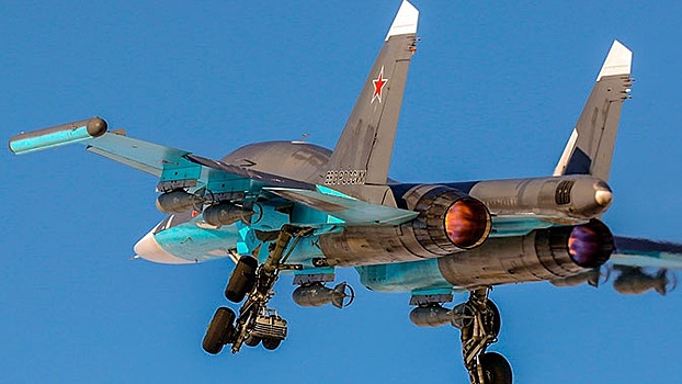 Три истребителя Су-34 пополнили авиаполк под Челябинском