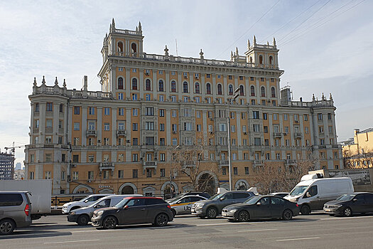 Объем предложения на вторичном рынке жилья Москвы снизился на 20-30%