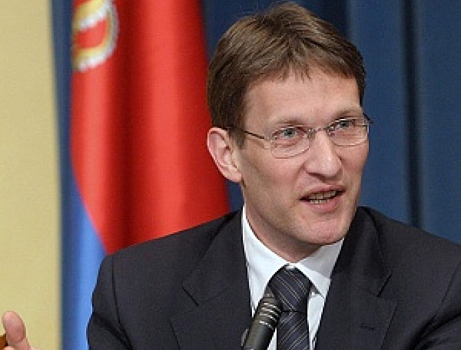 Экс-министр просвещения Сербии стал бомжом
