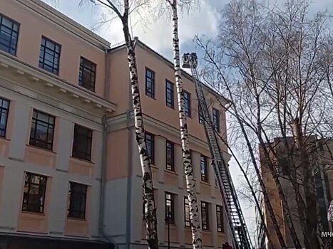 Открытое горение на кровле "Бауманки" ликвидировано