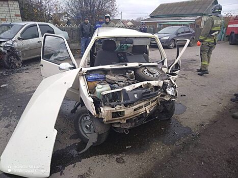 Пенсионер за рулем «Оки» погиб в ДТП с «Renault» под Саратовом