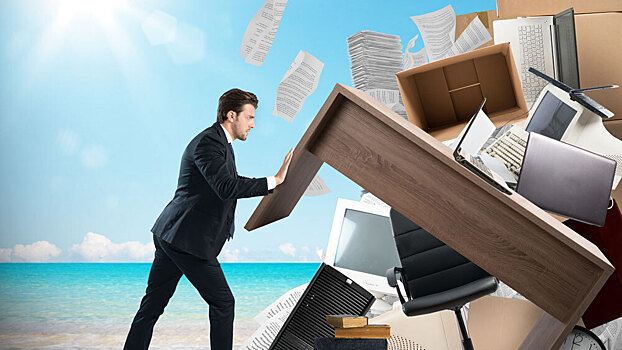 Выяснено, что важнее для работников — отпуск или денежная премия