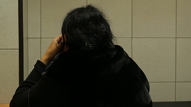 Женщину в Москве задержали за кражу денег у пенсионерок под видом соцработницы