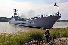 Единственный средний десантный корабль Украины затопили в ходе удара в порту