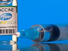 Reuters: Евросоюз заключил договор о производстве препаратов с Pfizer и другими компаниями