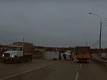 На объездной Орла опрокинулся ГАЗон дорожников