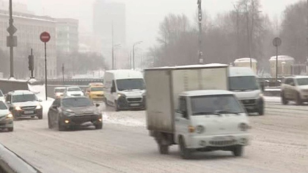 Погодный апокалипсис: снегопад парализовал дороги и столичные аэропорты