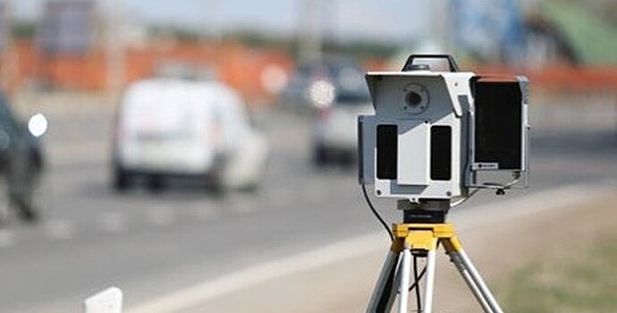На российских дорогах проверят легальность камер-треног