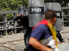 В Венесуэле задержали трех журналистов испанского агентства EFE