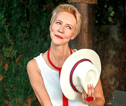 «Меня сейчас можно только убить»: как политика поменяла жизнь Лазаревой