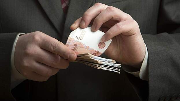 В Краснодарском крае главу и заместителя учебного учреждения обвинили в коррупции