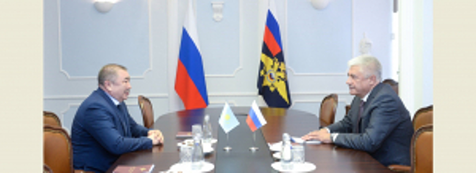 Владимир Колокольцев и Ерлан Тургумбаев обсудили актуальные вопросы сотрудничества России и Казахстана в правоохранительной сфере