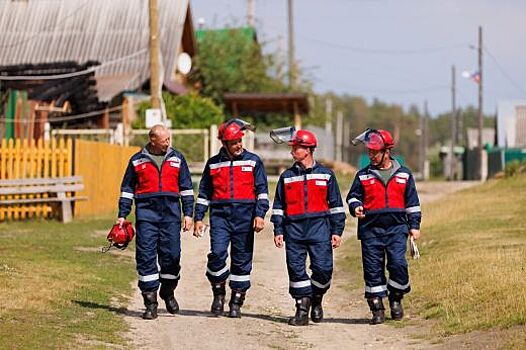 Денис Паслер обсудил с главой «Россети Урал» перспективы развития электросетевого комплекса Свердловской области