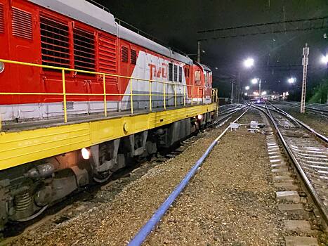 В Оренбургской области 43-летний мужчина попал под железнодорожный состав