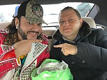 Филиппа Киркорова в Ижевске накормили пирожками