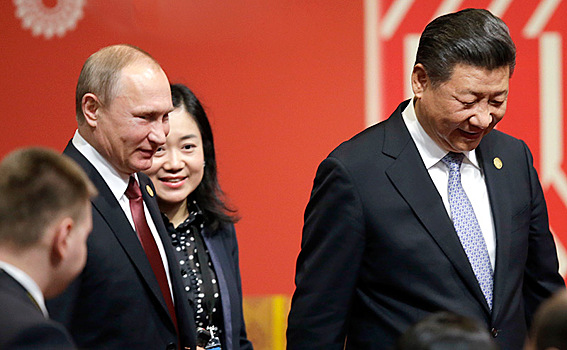 Чем Киссинджер решил «купить» Путина
