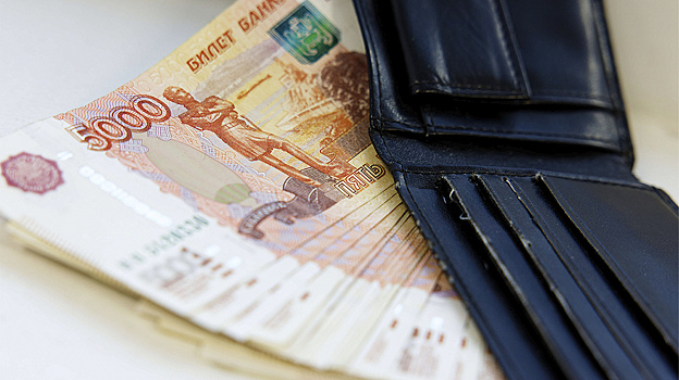 Работнику новоуренгойского предприятия выплатили долг по зарплате более 600 тысяч рублей