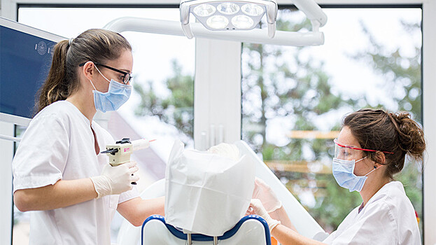 Доход клиник РФ от лечения иностранцев вырос в три раза