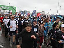 «Беги, герой!»: несмотря на непогоду, полумарафон собрал рекордное количество участников