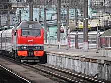 Из-за пожара на нефтебазе в Крыму нарушен график движения поездов