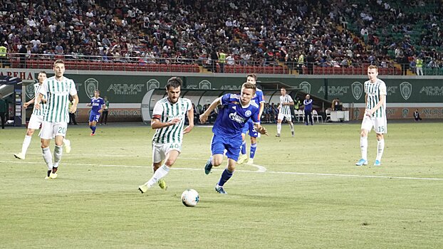 Черчесов взглянул на дебют Глушакова. «Ахмат» обыграл «Оренбург»