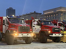 В Новосибирске под тяжестью снега рухнула крыша здания горнолыжного комплекса