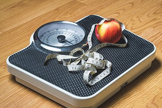 Диетологи рассказали про опасность лишнего веса и назвали простой способ похудеть