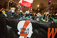 Протесты в Польше: почему женщины выходят на улицы страны