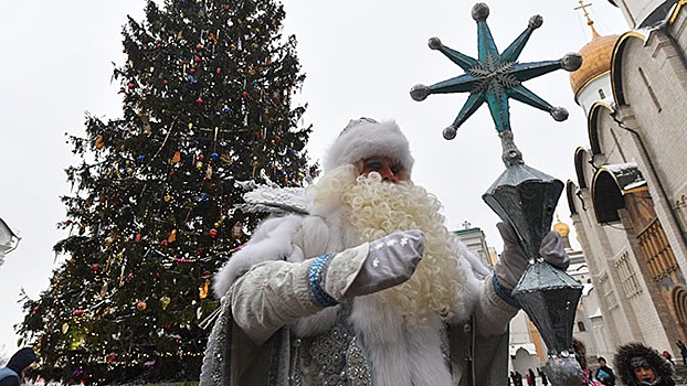 Россияне назвали самые желанные подарки от Деда Мороза
