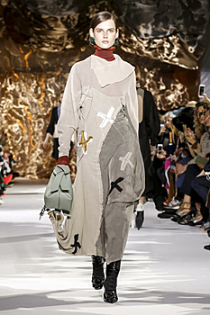 Неделя моды в Париже: Acne Studios Осень-Зима 17/18
