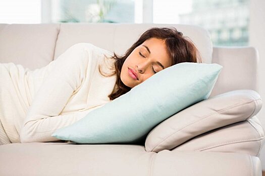 Ученые рассказали о воздействии дневного сна на творческие навыки