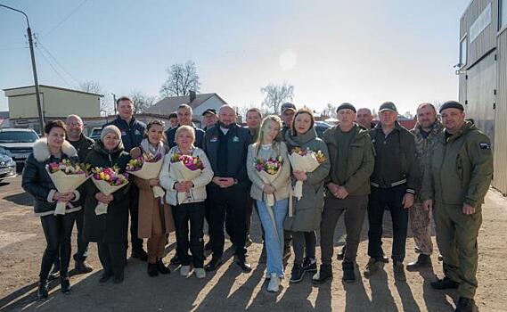 Курские чиновники посетили Льгов и поздравили жительниц в 8 Марта
