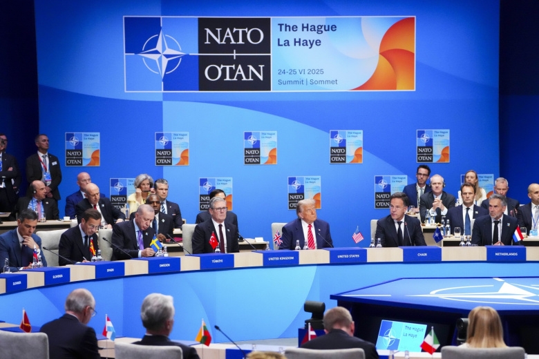 Стало известно, когда НАТО обсудит инцидент с самолетами в Эстонии