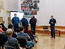 Курский губернатор встретился с обманутыми дольщиками в Железногорске