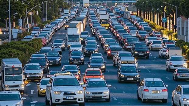 Специалист по автомобилям высказал своё мнение о штрафах для владельцев старых транспортных средств