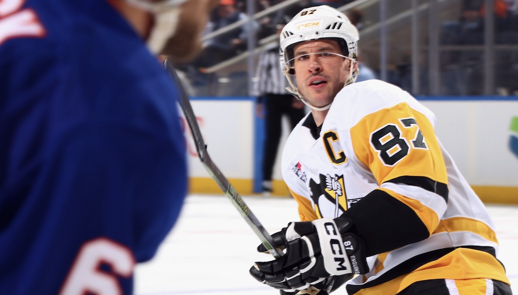 Кросби сделал свою 1100-ю результативную передачу в регулярном сезоне НХЛ.