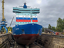 Ледокол "Арктика", подвалы Гознака и подвеска Фаберже. Гуляя по индустриальному Петербургу