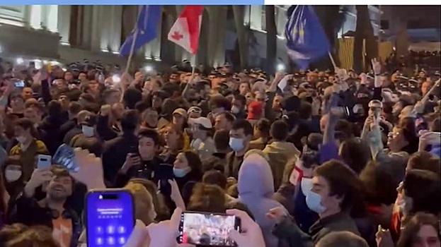 МВД Грузии сообщило о задержании 14 человек на протестах в Тбилиси